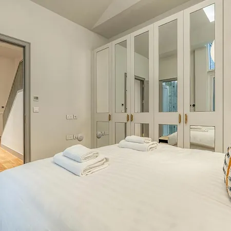 Appartamento Luxury Flats Near Big Ben And London Eye Esterno foto