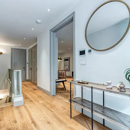 Appartamento Luxury Flats Near Big Ben And London Eye Esterno foto