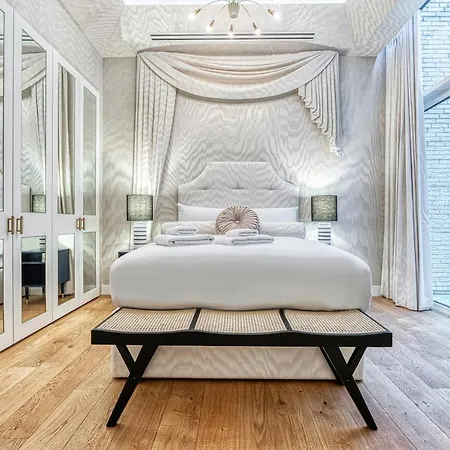 Appartamento Luxury Flats Near Big Ben And London Eye Esterno foto