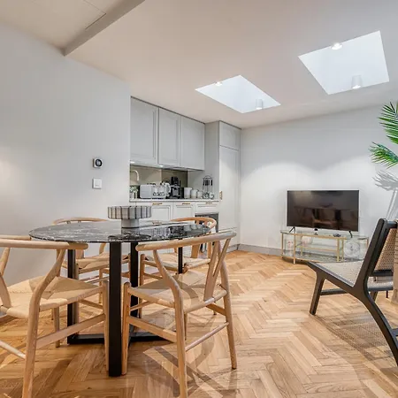 Appartamento Luxury Flats Near Big Ben And London Eye Esterno foto