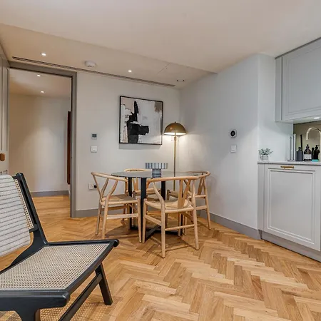 Appartamento Luxury Flats Near Big Ben And London Eye Esterno foto