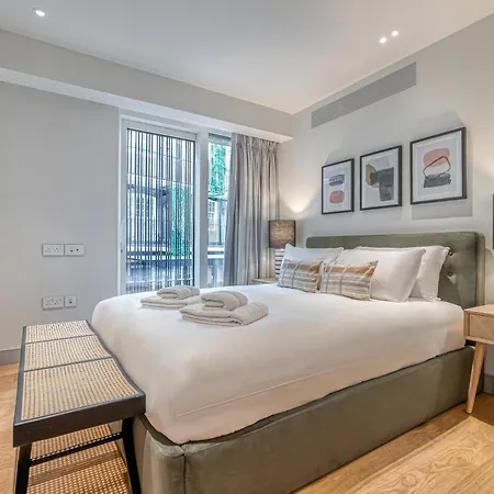 Appartamento Luxury Flats Near Big Ben And London Eye Esterno foto