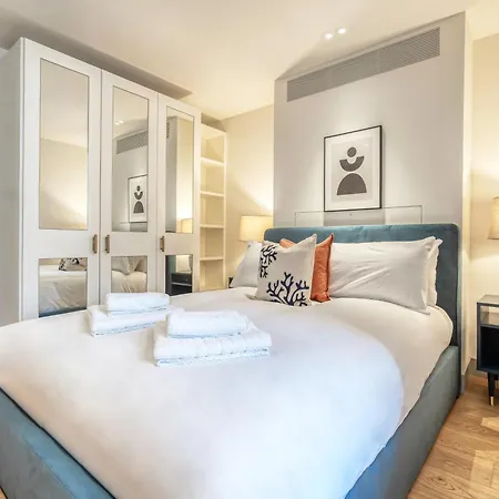 Appartamento Luxury Flats Near Big Ben And London Eye Esterno foto