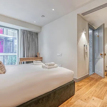 Appartamento Luxury Flats Near Big Ben And London Eye Esterno foto