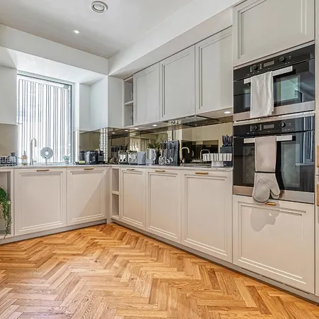 Appartamento Luxury Flats Near Big Ben And London Eye Esterno foto